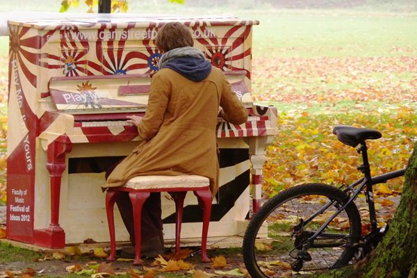 
В центре Новокузнецка установят уличное пианино
