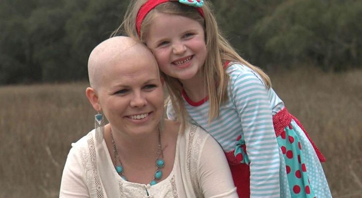 Молодая мама пообещала победить рак ради своих детей