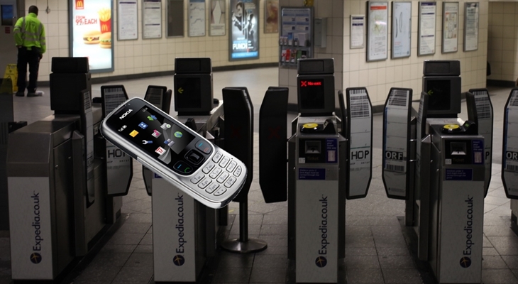 В метро Лондона введут оплату проезда с телефона