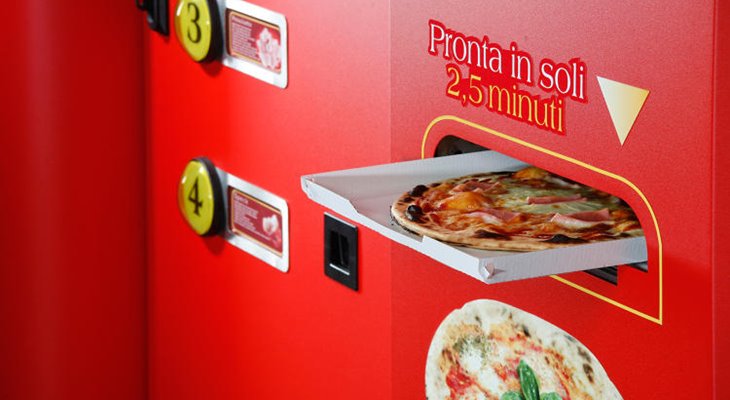 В Италии появился аппарат, изготавливающий свежую пиццу за три минуты